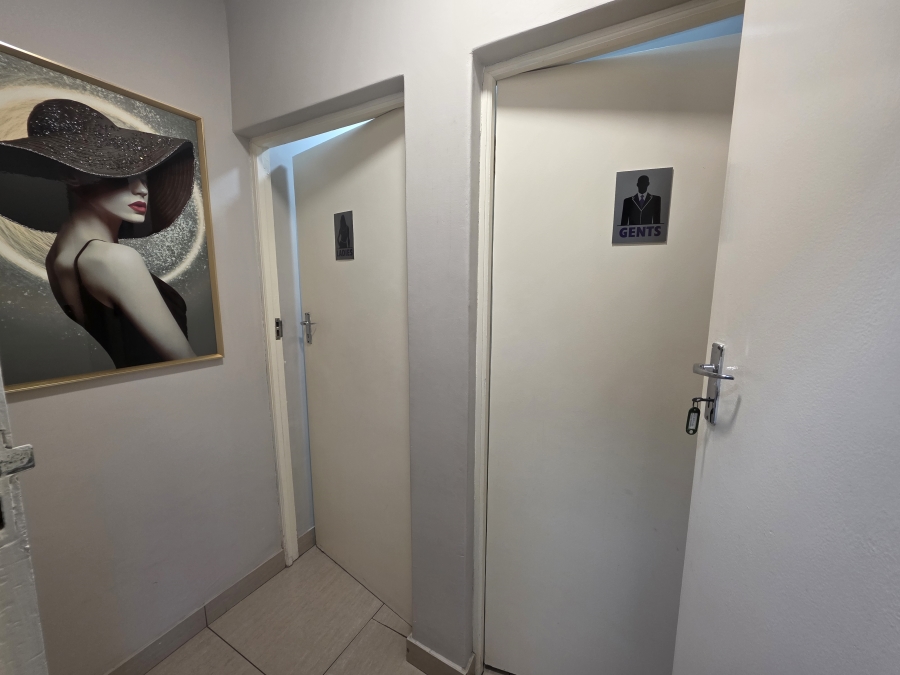 Commercial Property for Sale in Nahoon Eastern Cape
